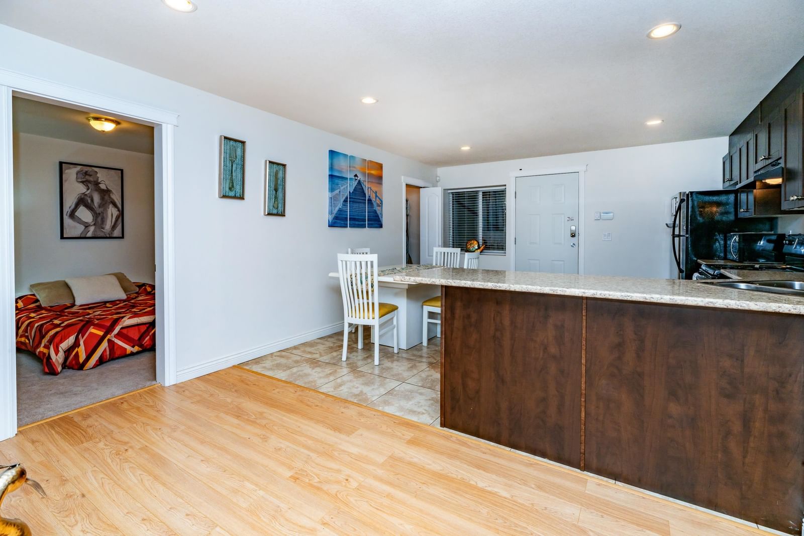 Listing Image 20