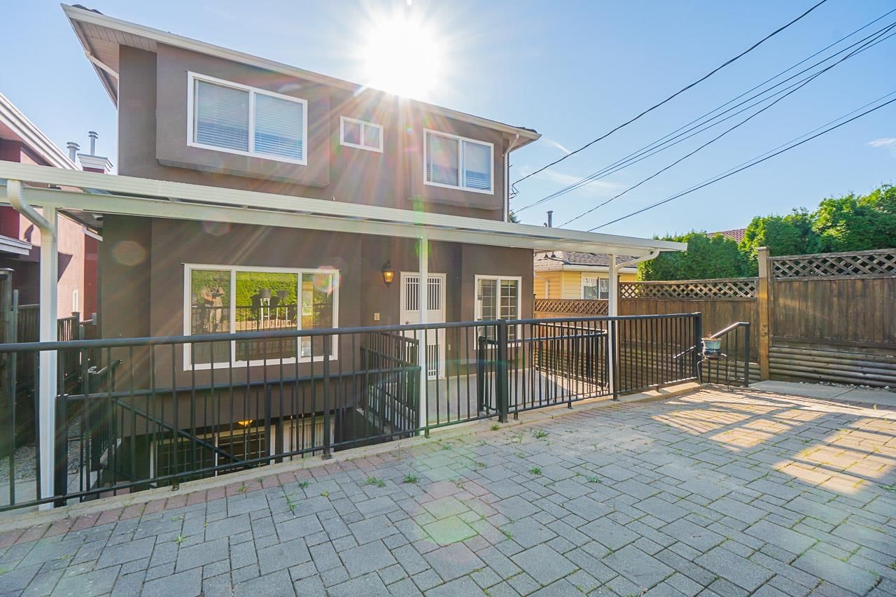 Listing Image 16