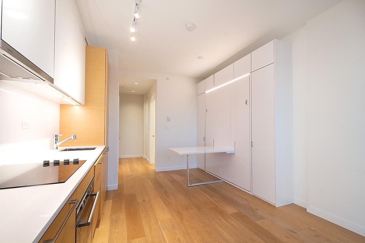 Listing Image 18