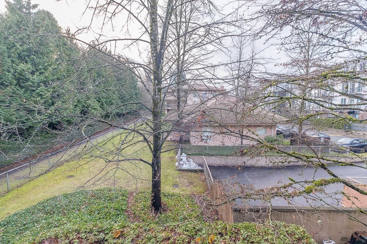 Listing Image 28