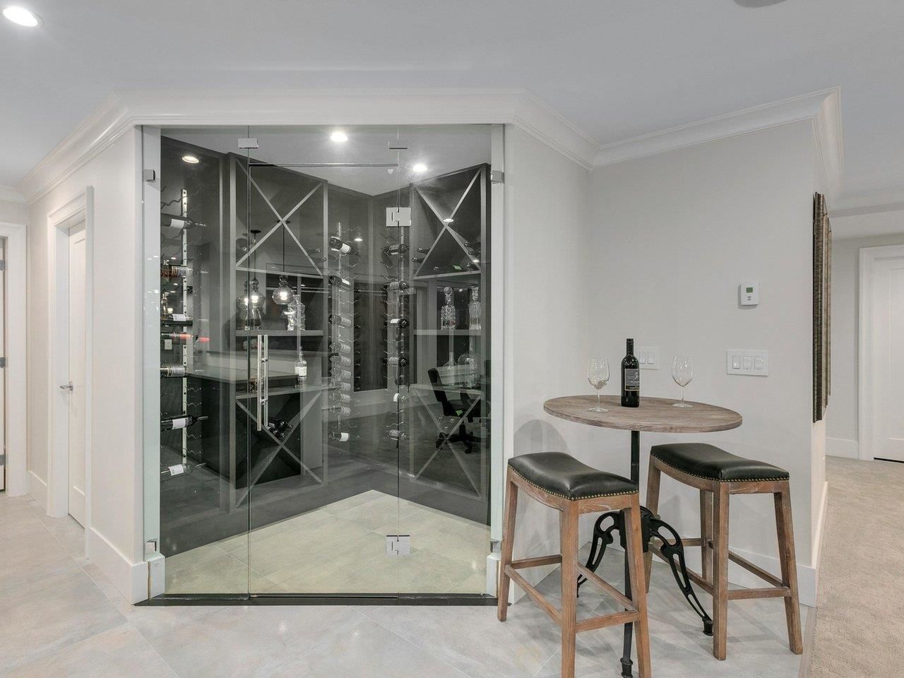 Listing Image 18