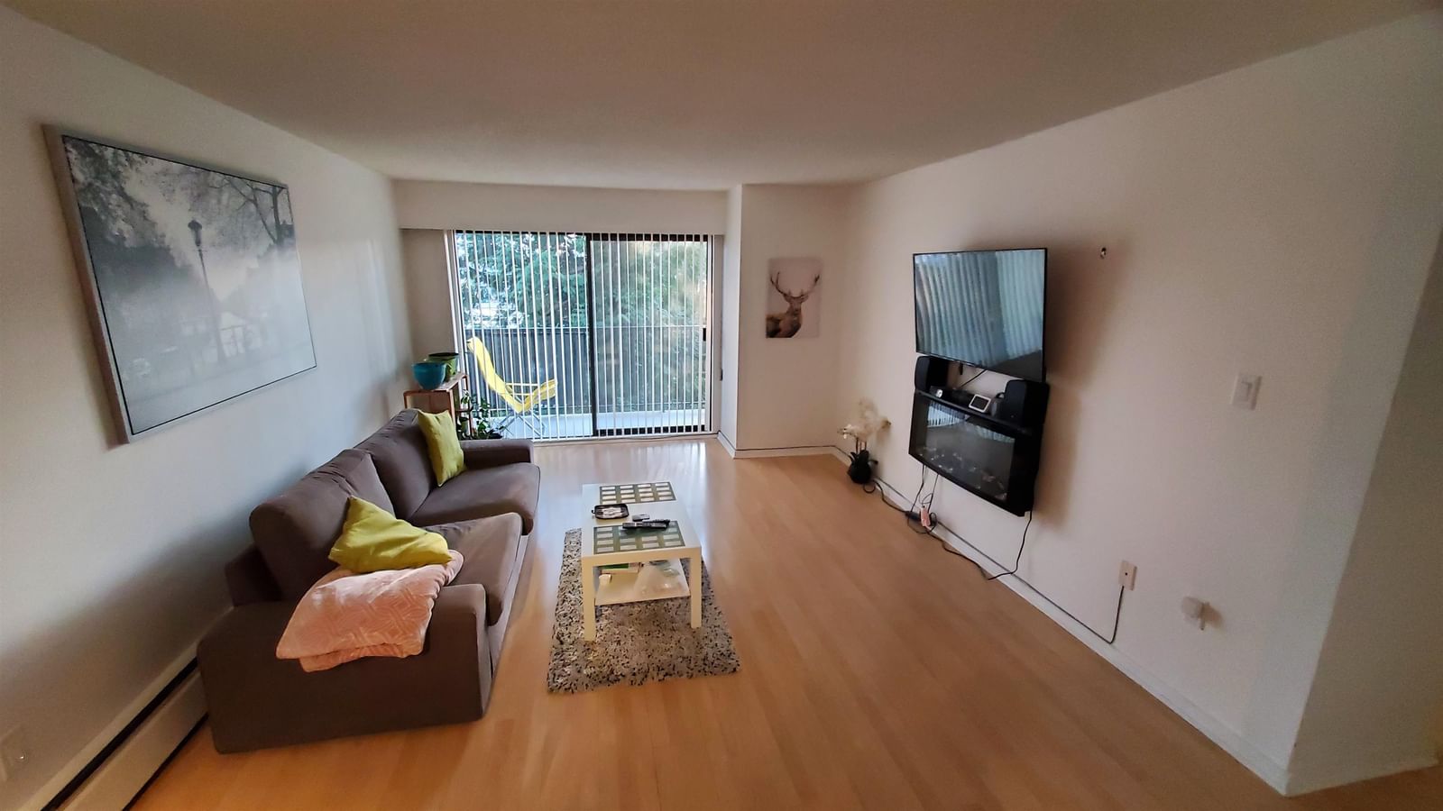 Listing Image 5