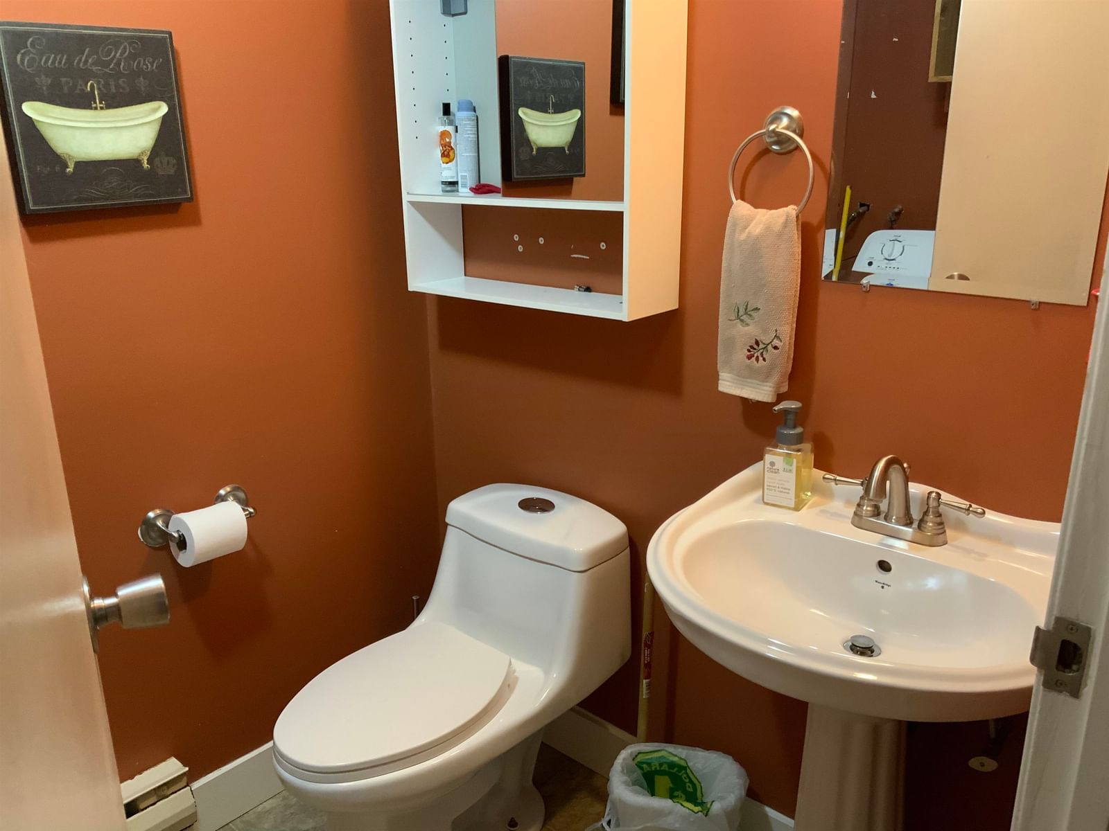 Listing Image 6