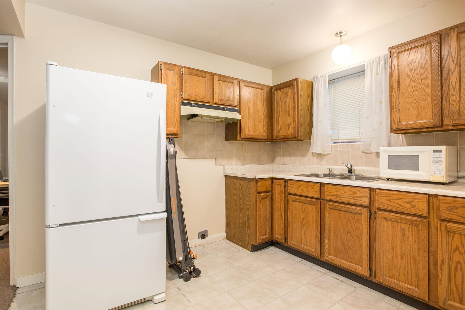 Listing Image 20
