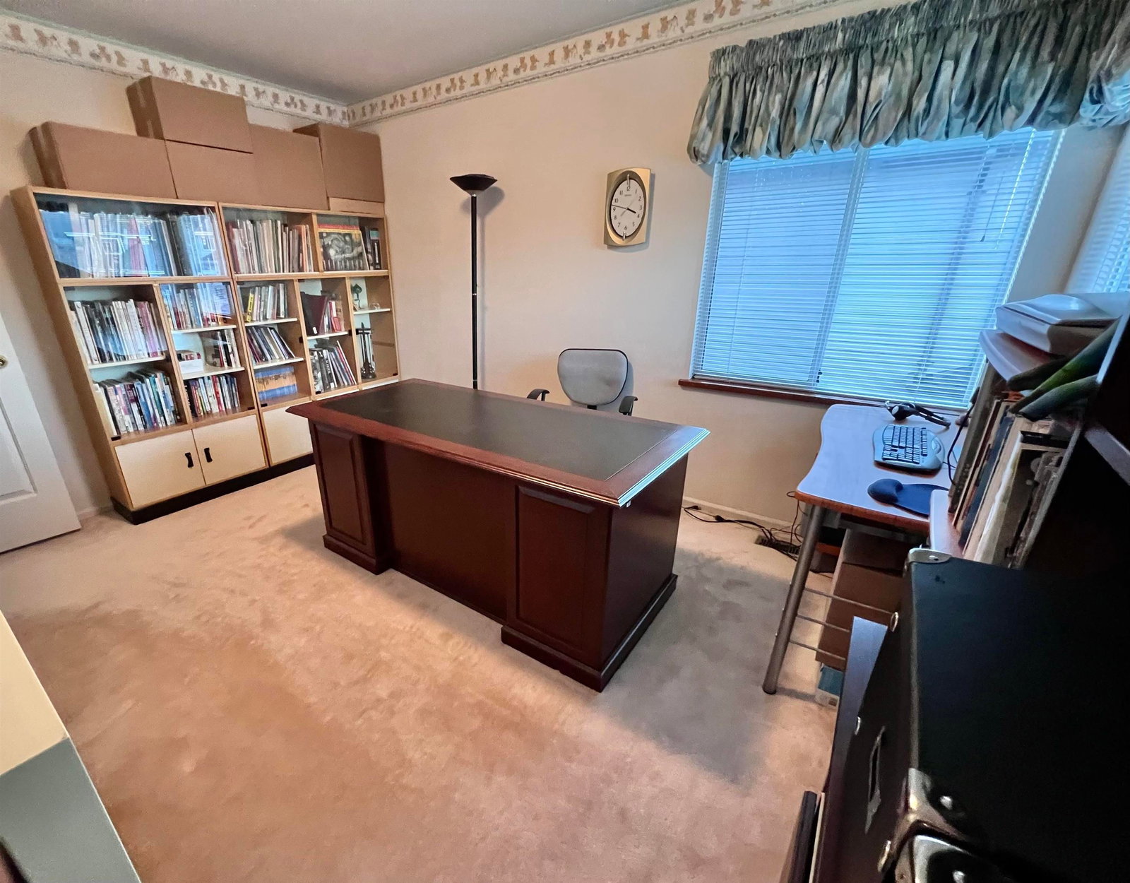 Listing Image 14