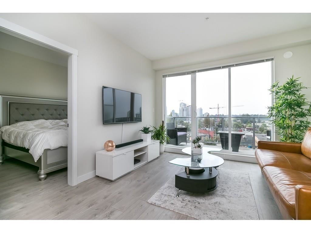 Listing Image 11