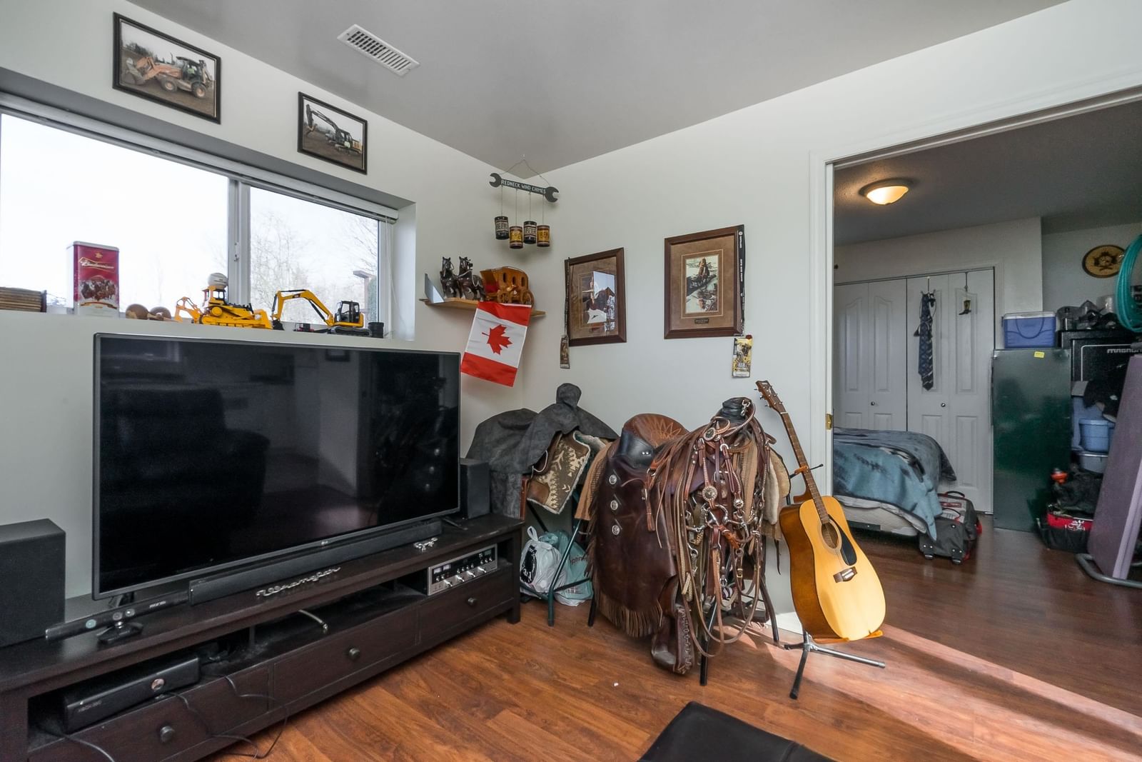 Listing Image 27