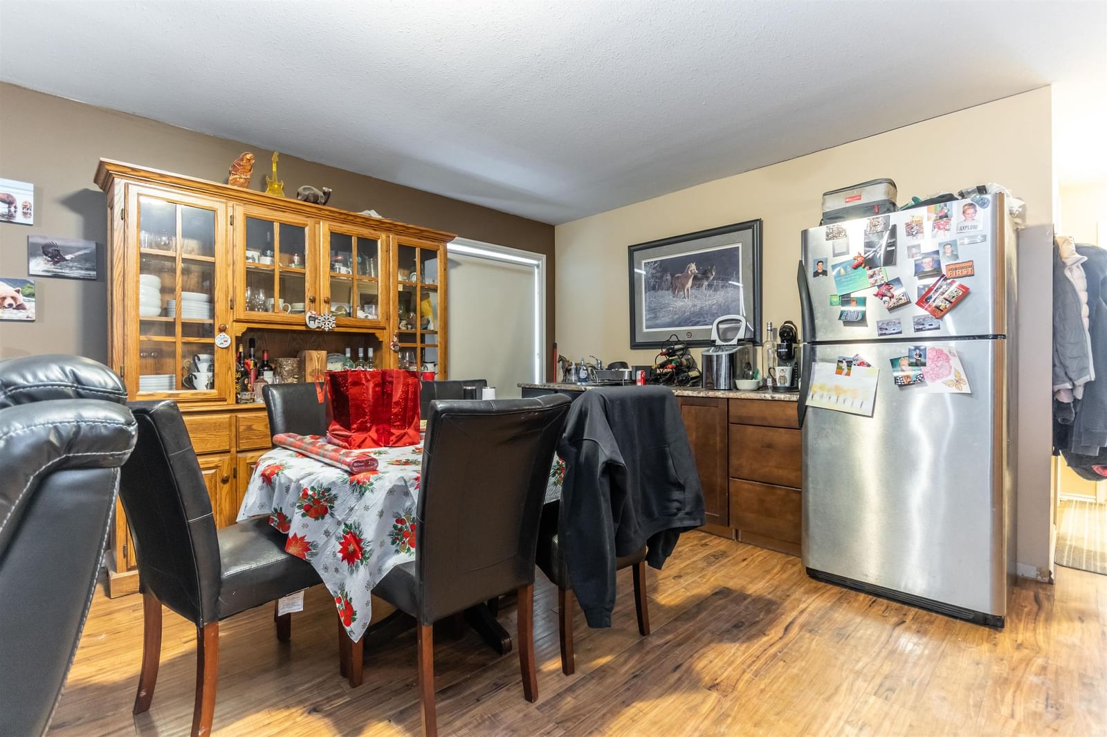 Listing Image 16