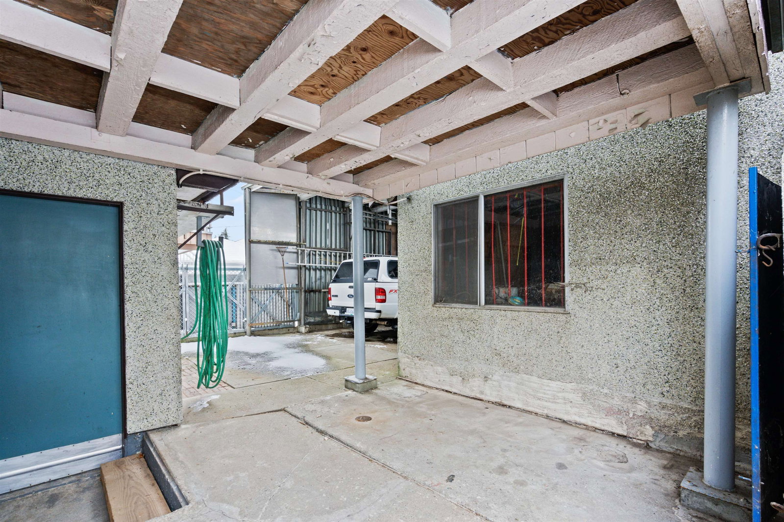 Listing Image 32