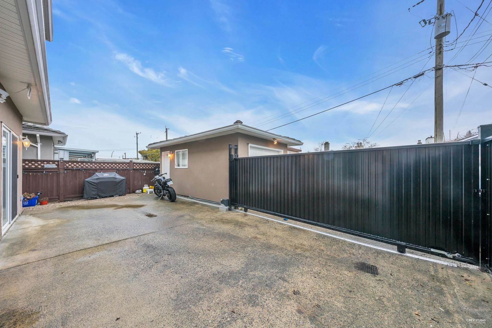 Listing Image 33