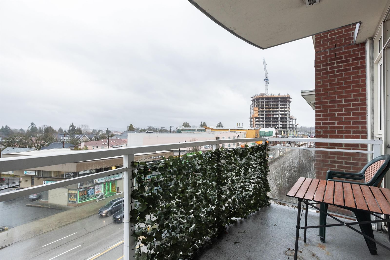 Listing Image 17