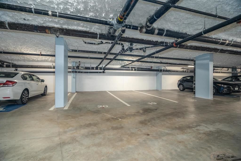Listing Image 30