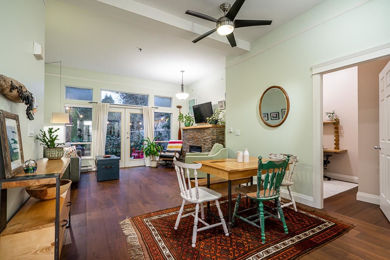 Listing Image 8