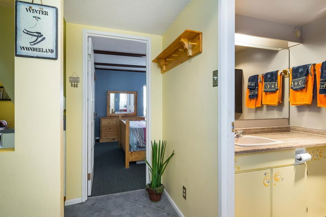 203A - 21000 Enzian Way