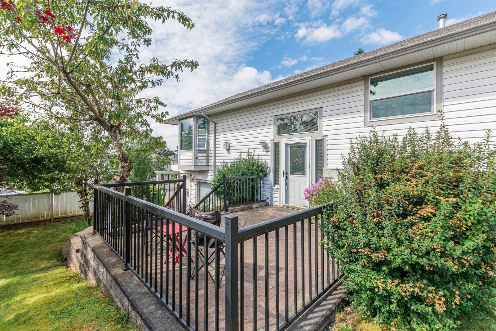 Listing Image 22