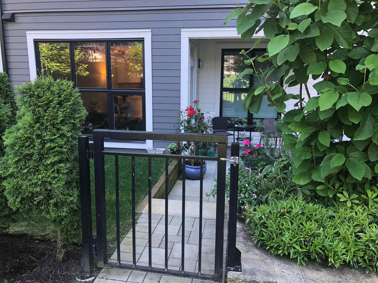 Listing Image 20