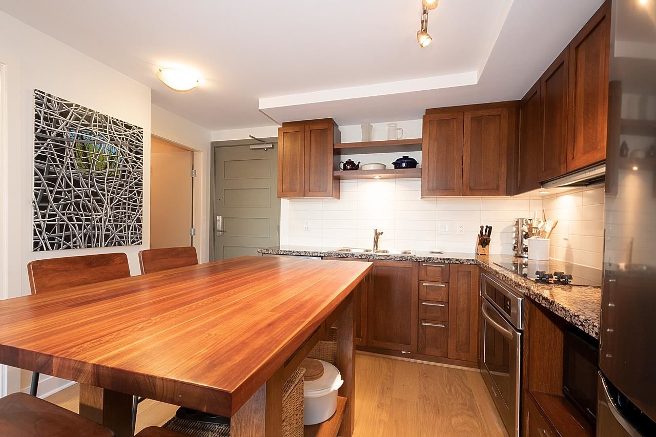 Listing Image 13