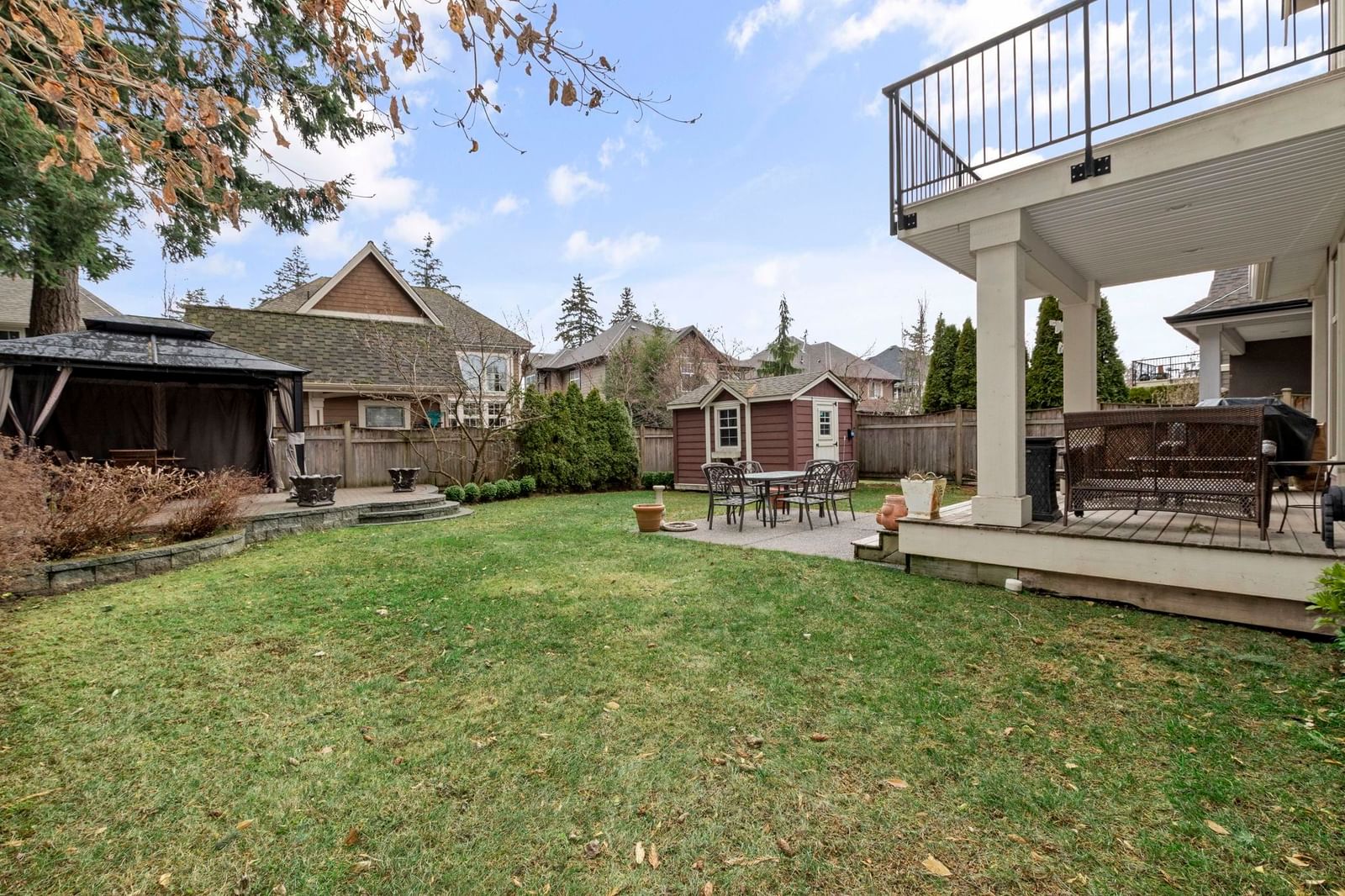 Listing Image 5