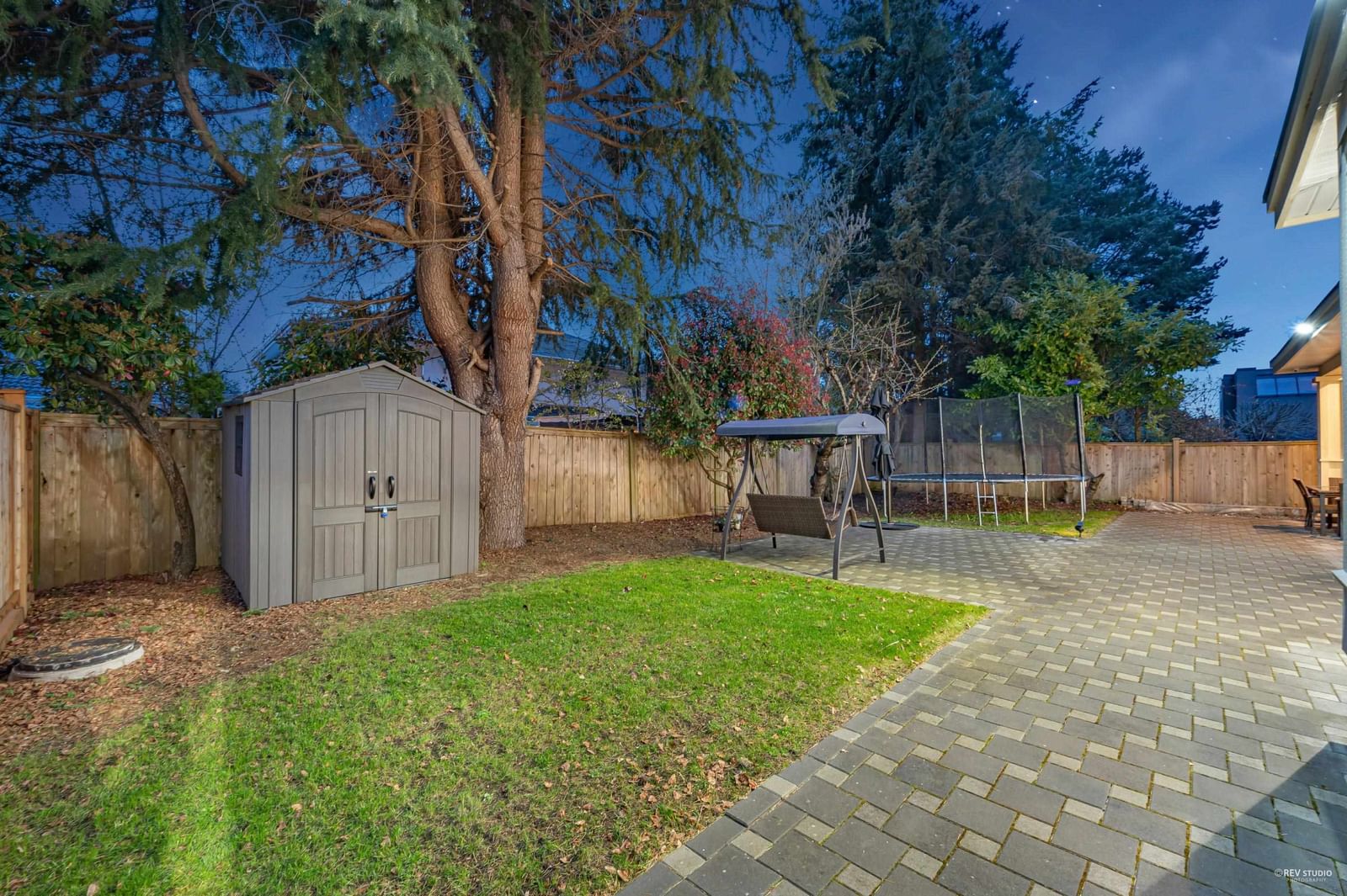 Listing Image 16