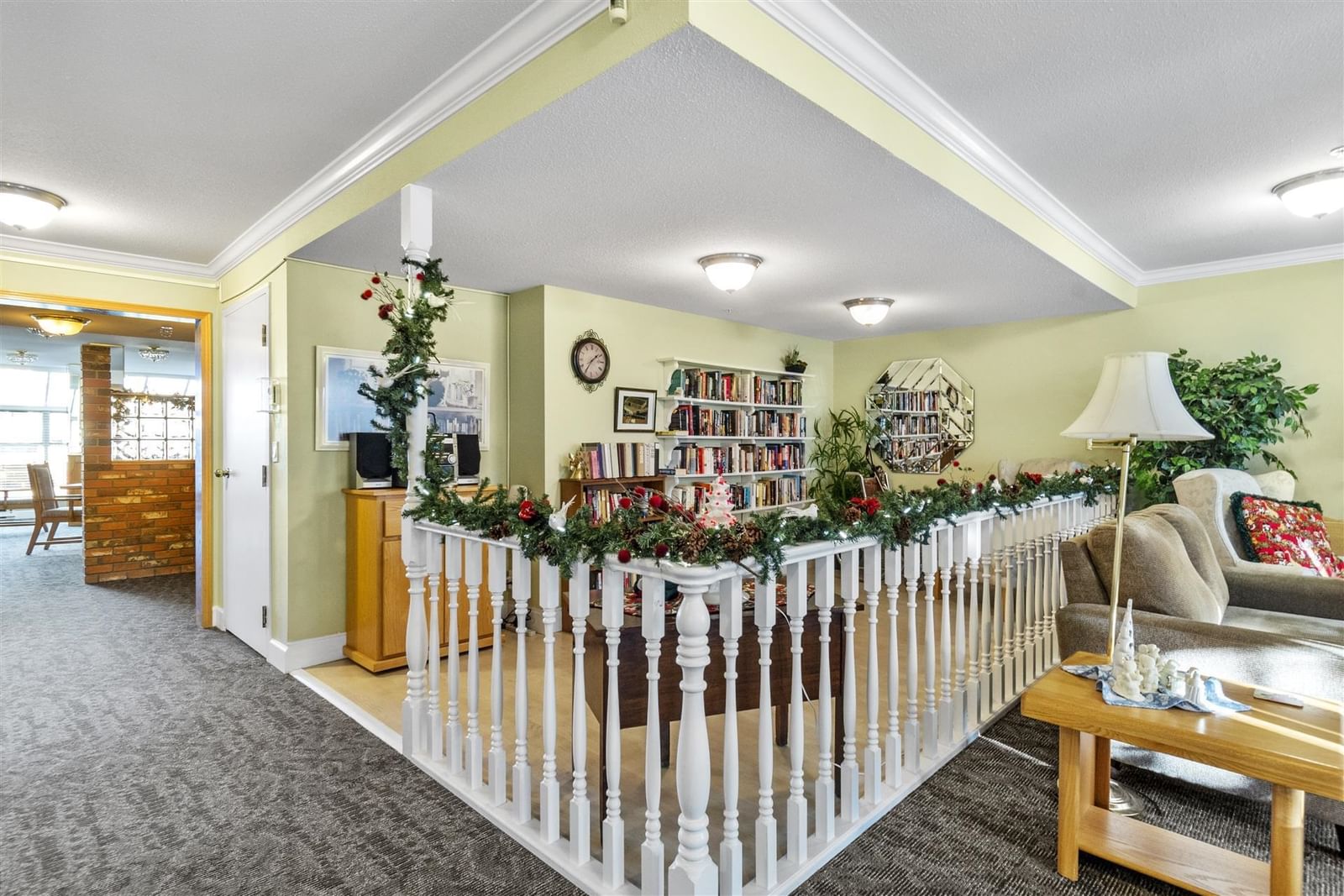 Listing Image 19