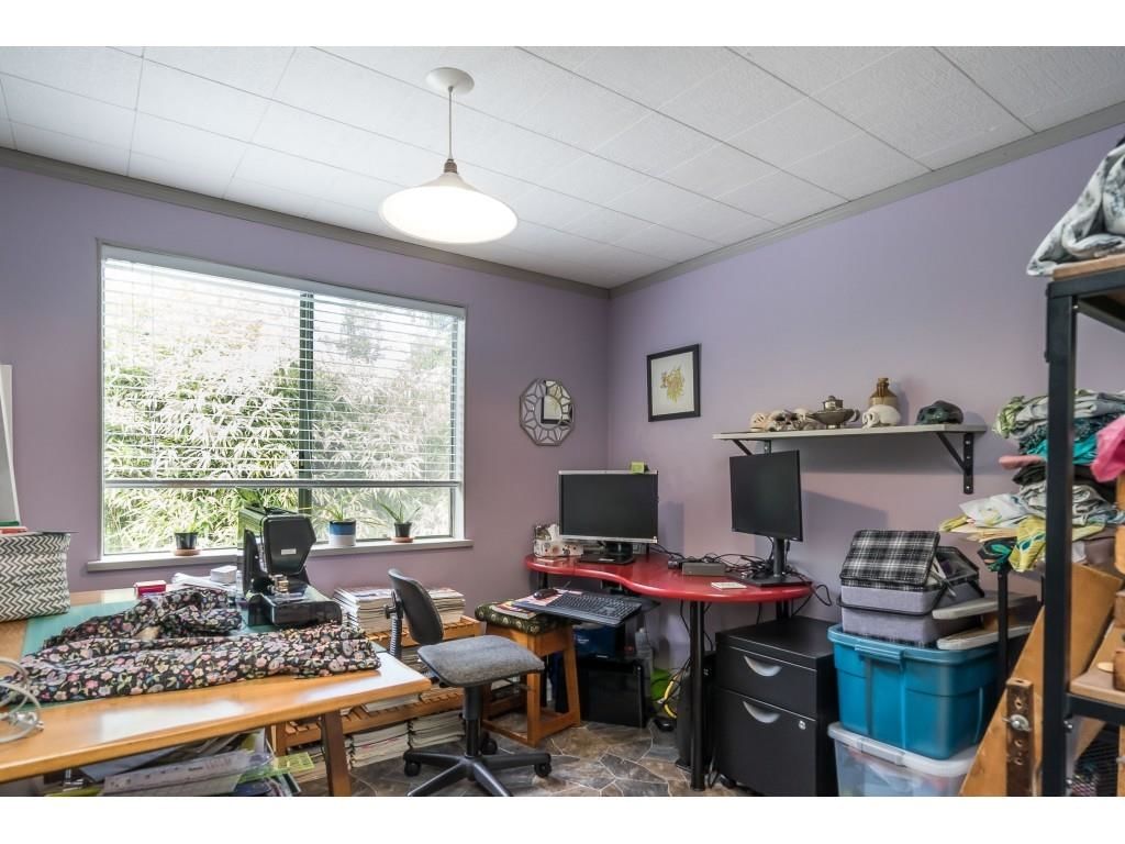 Listing Image 32