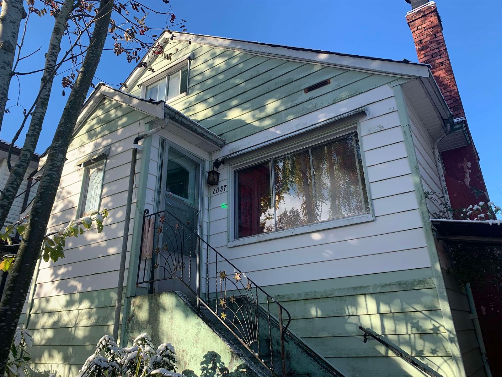 Listing Image 1
