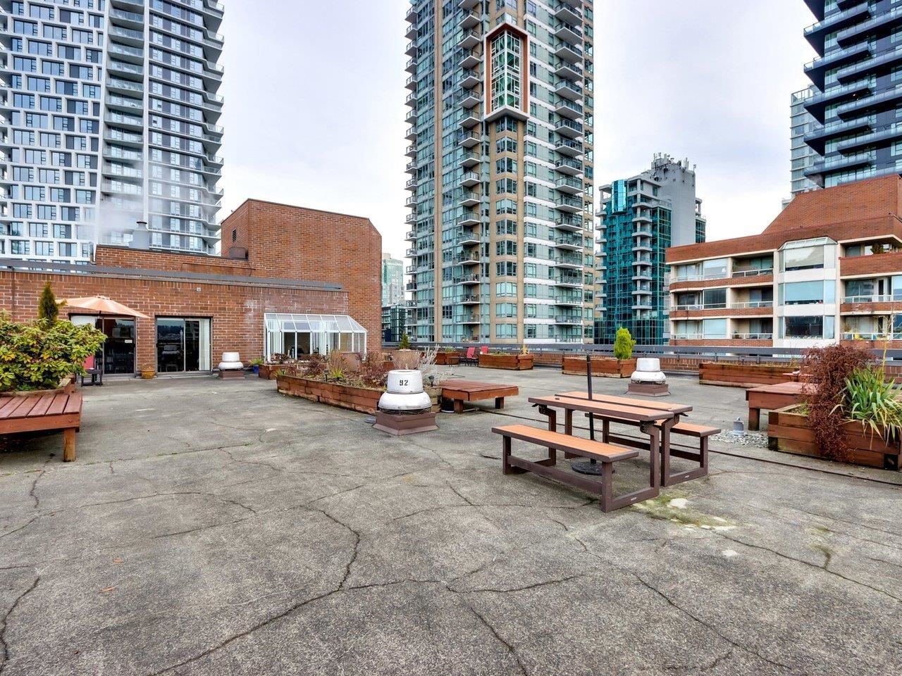 Listing Image 28
