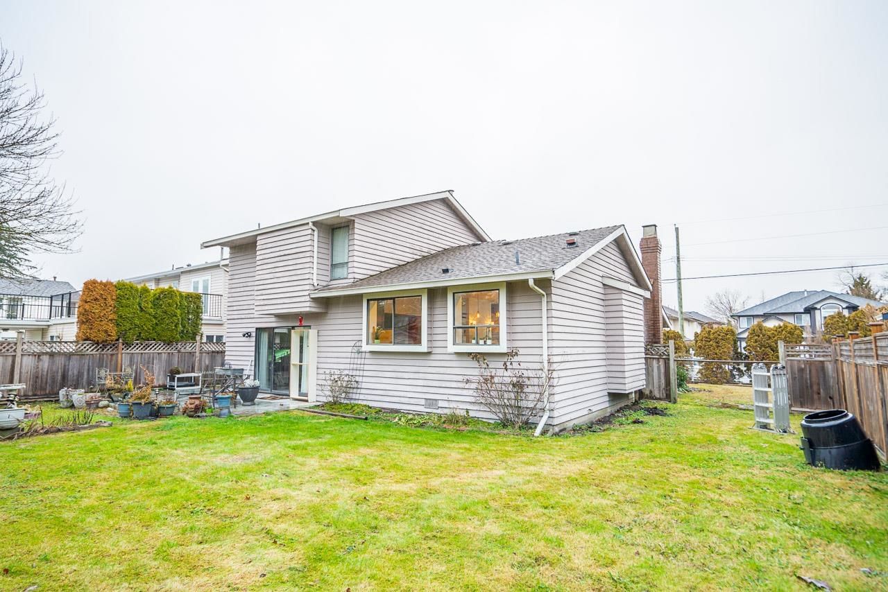 Listing Image 26