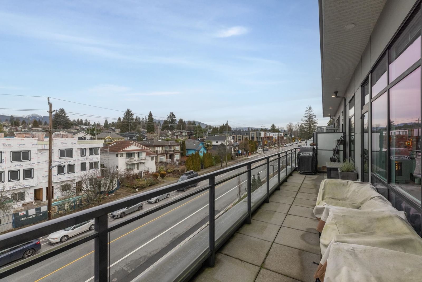 Listing Image 17