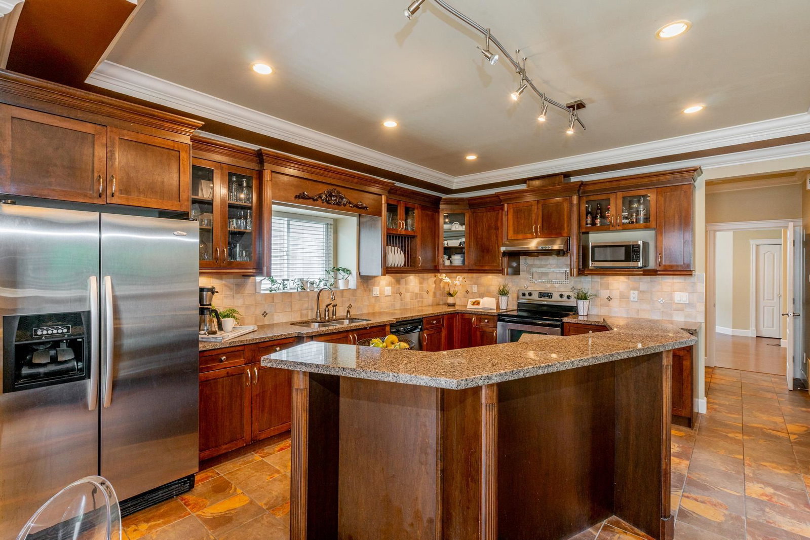 Listing Image 13