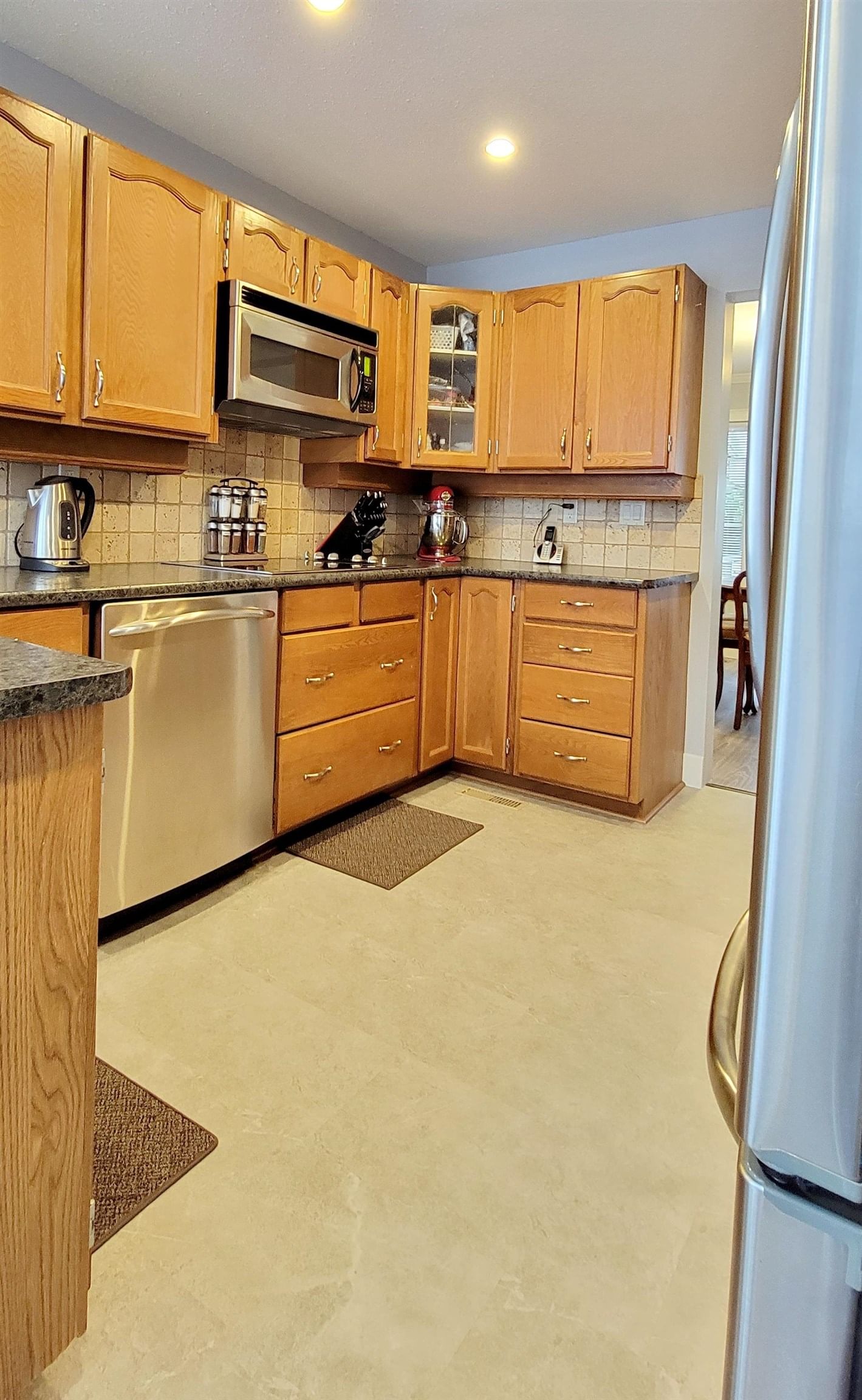 Listing Image 14