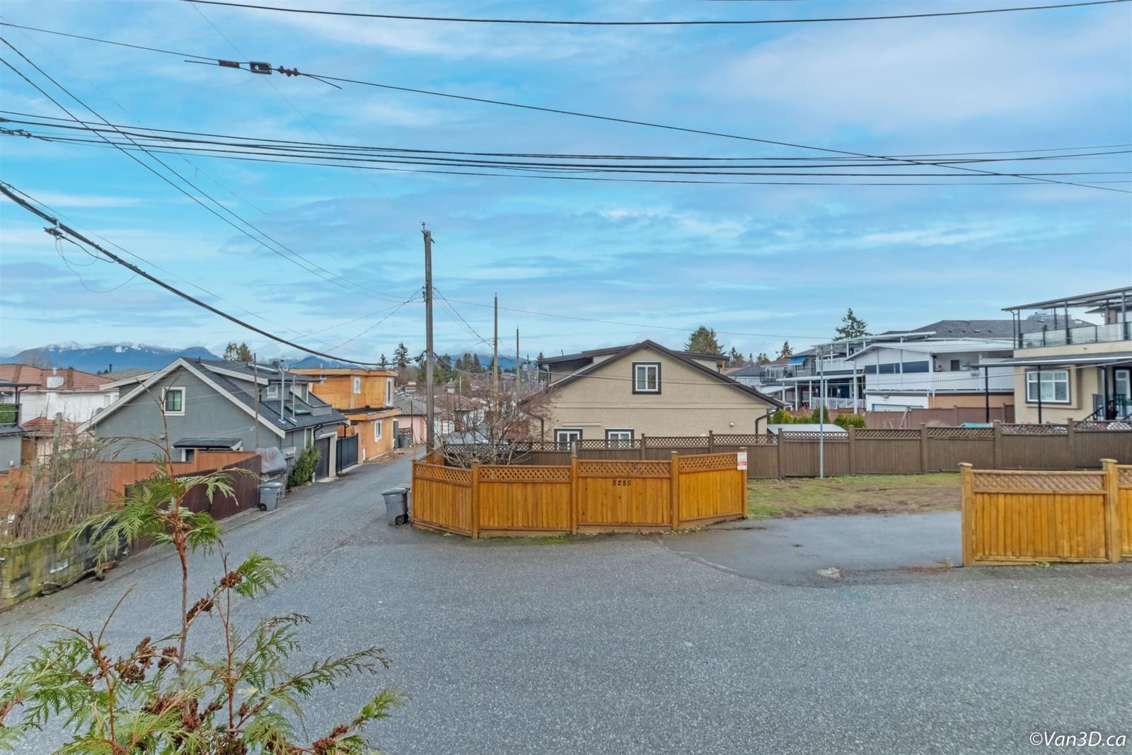 Listing Image 21