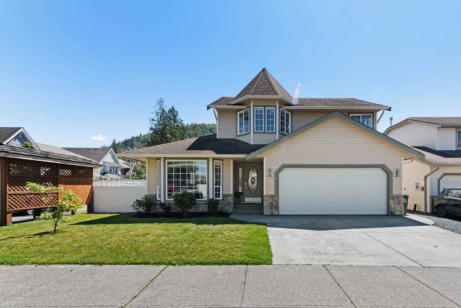 Listing Image 1
