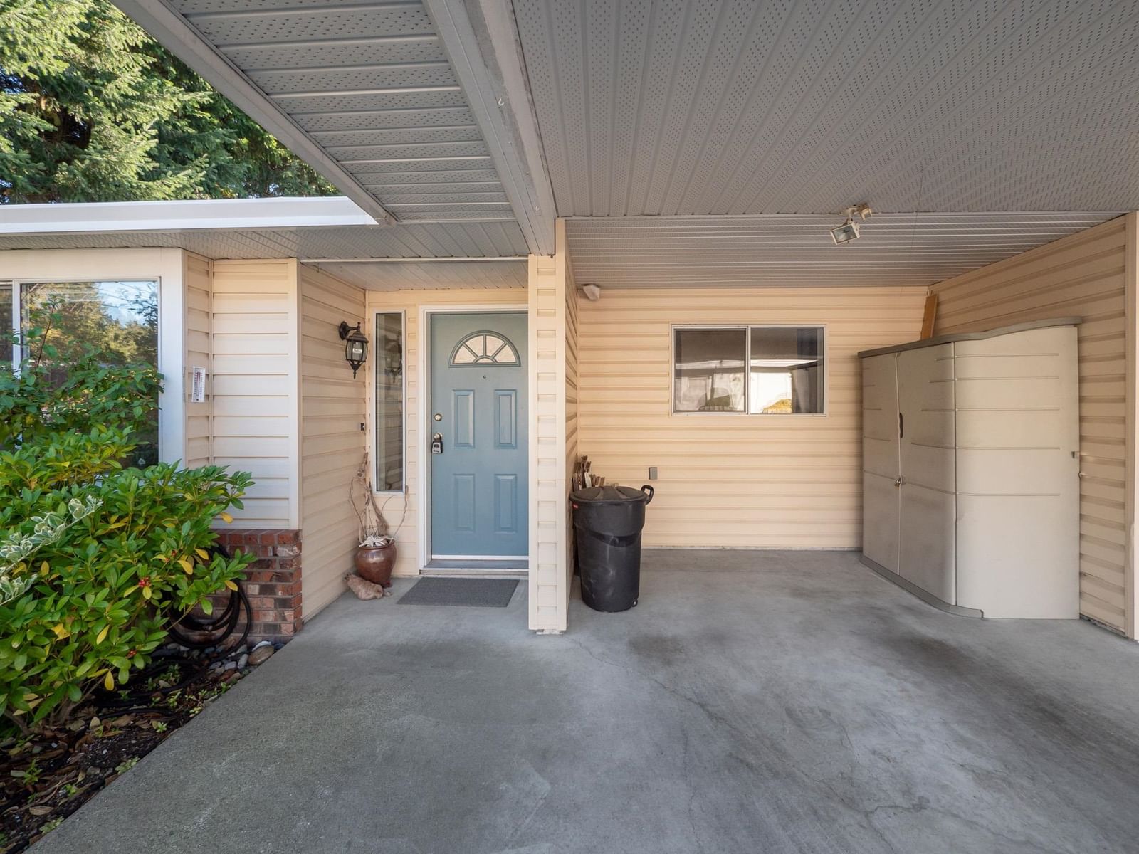 Listing Image 23