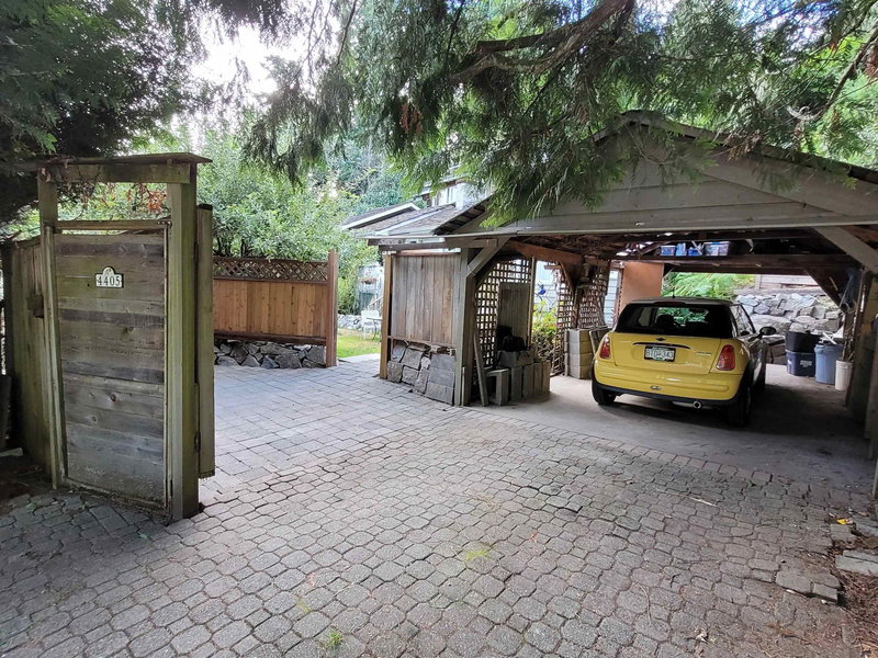4405 Marine Drive, West Vancouver, V7W 2N8 | Image 3