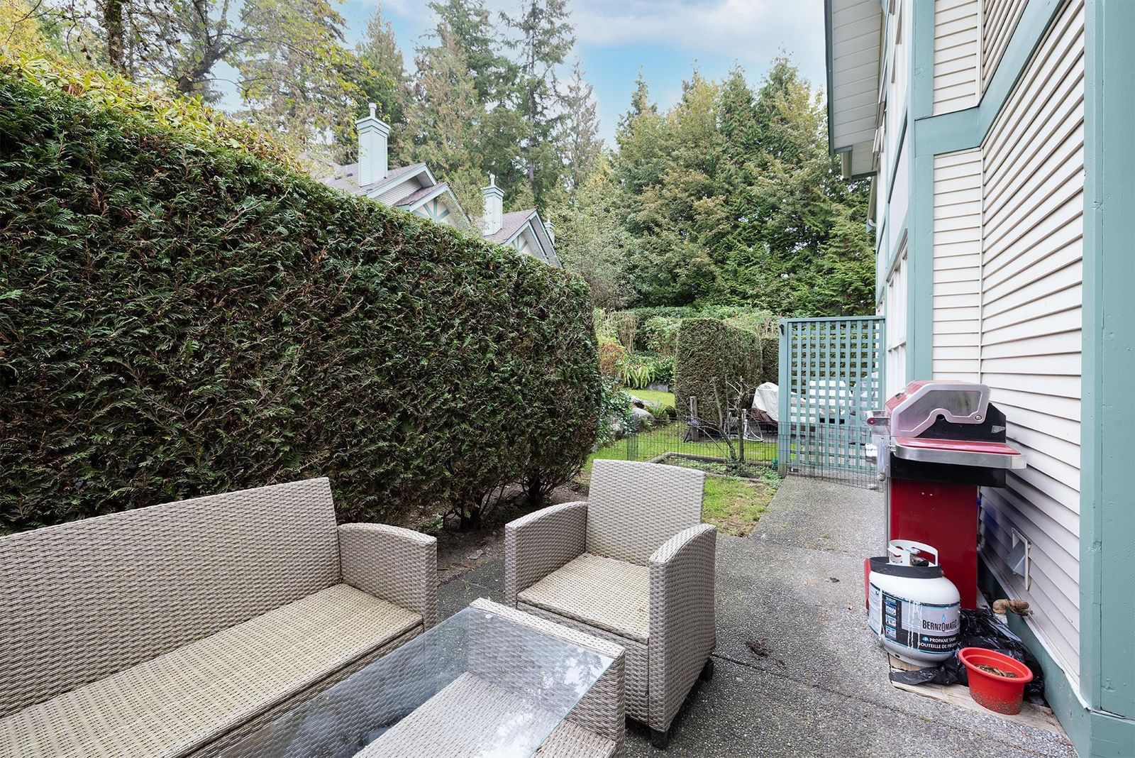 Listing Image 18