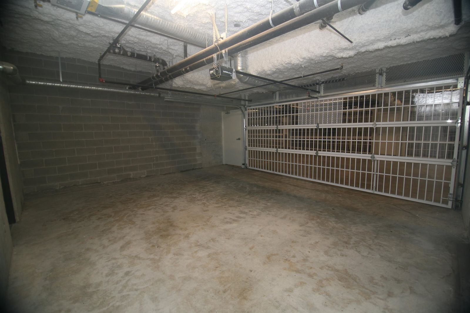 Listing Image 39
