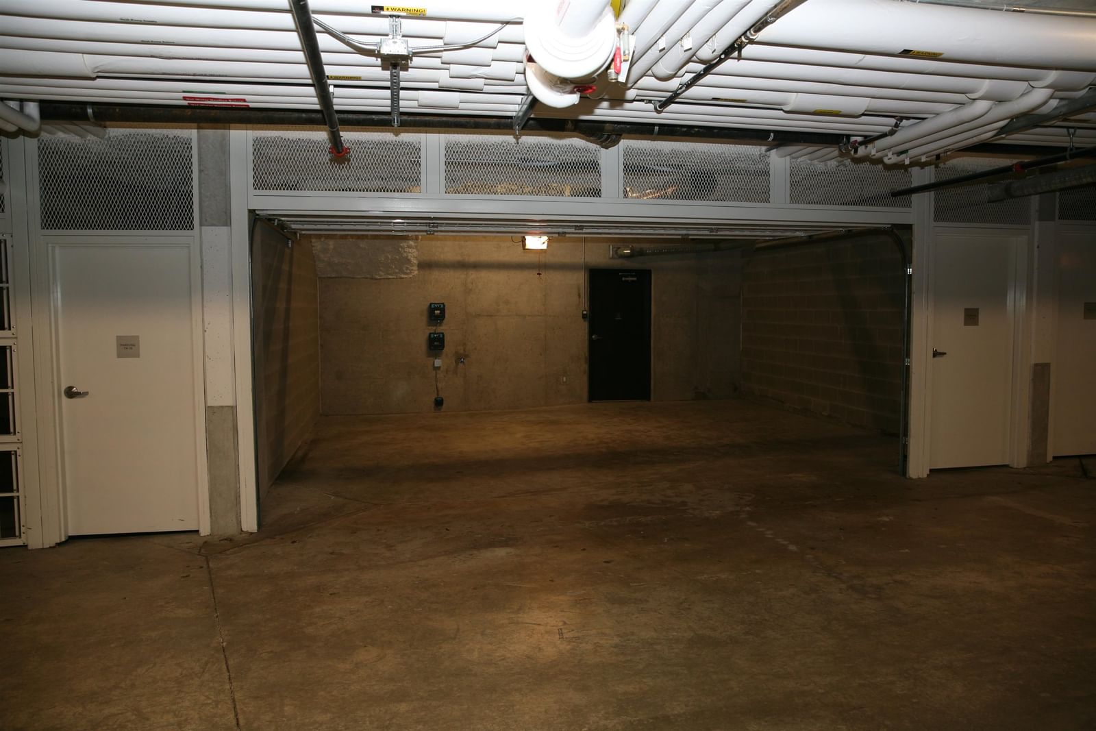 Listing Image 40