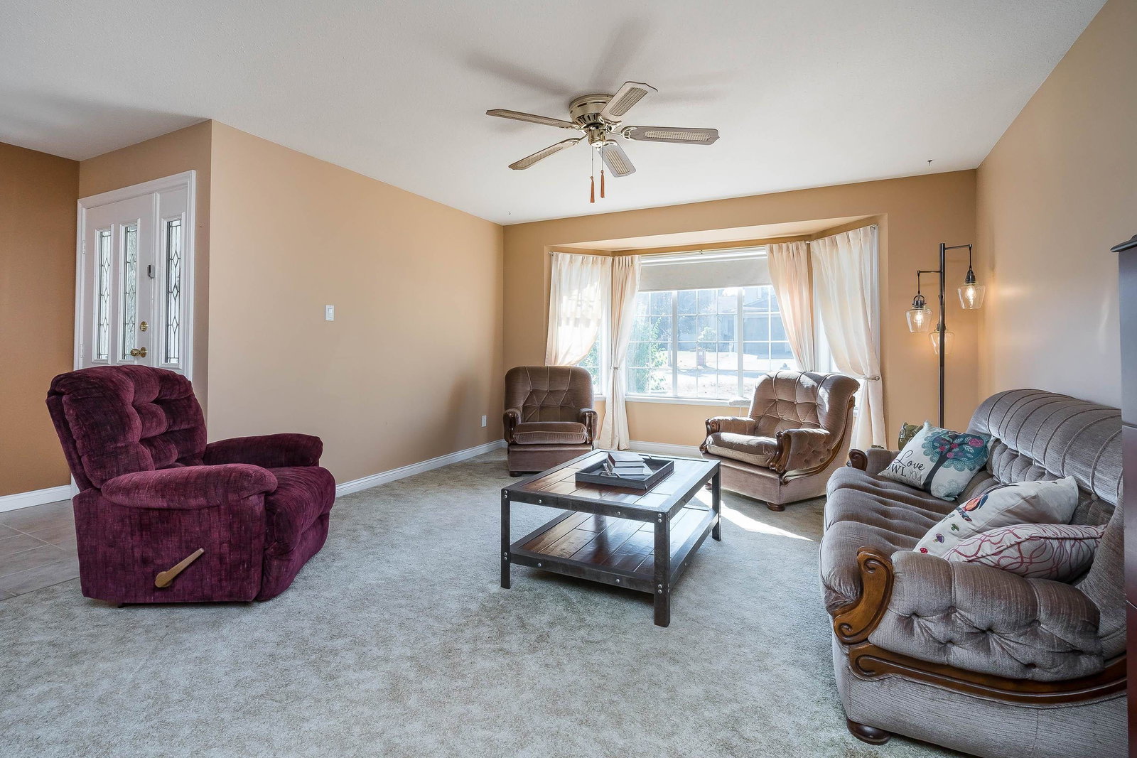 Listing Image 9
