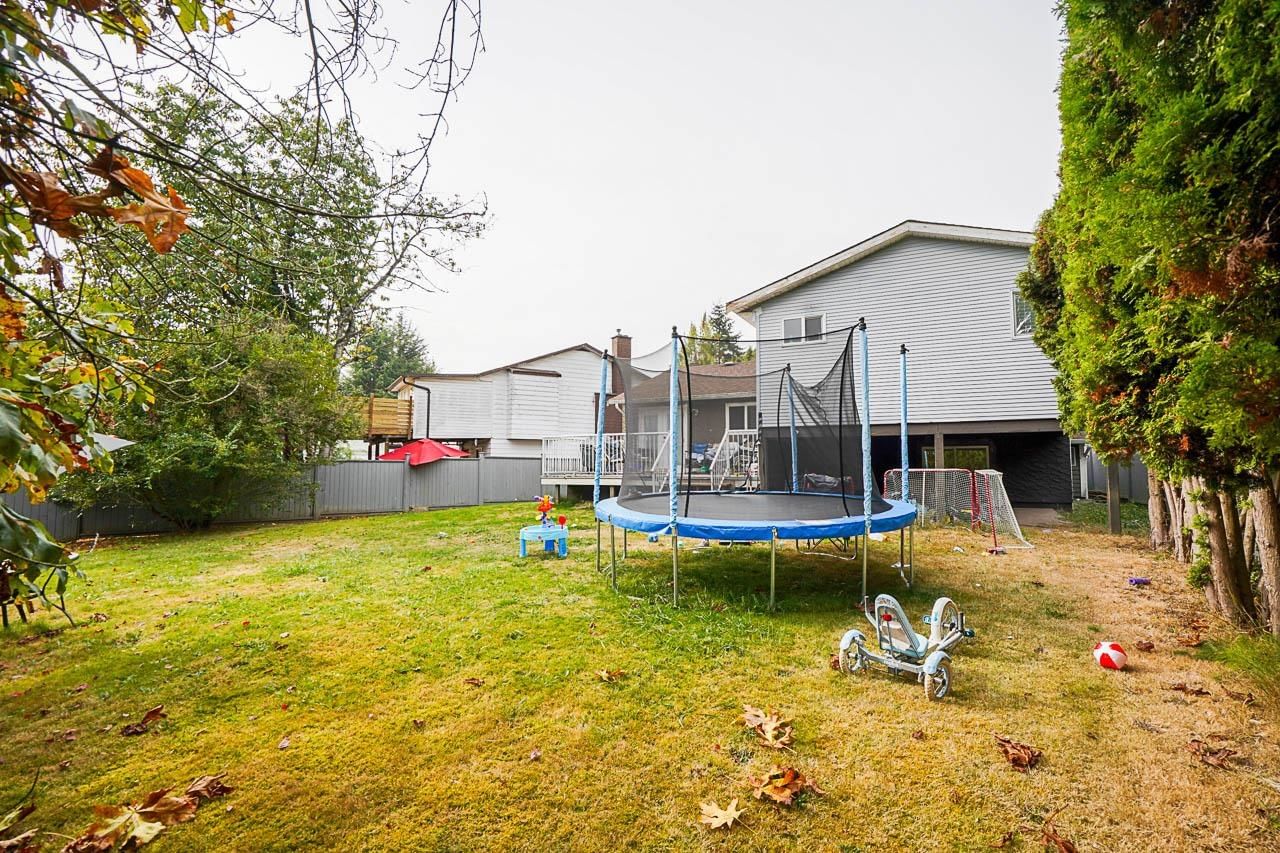Listing Image 30
