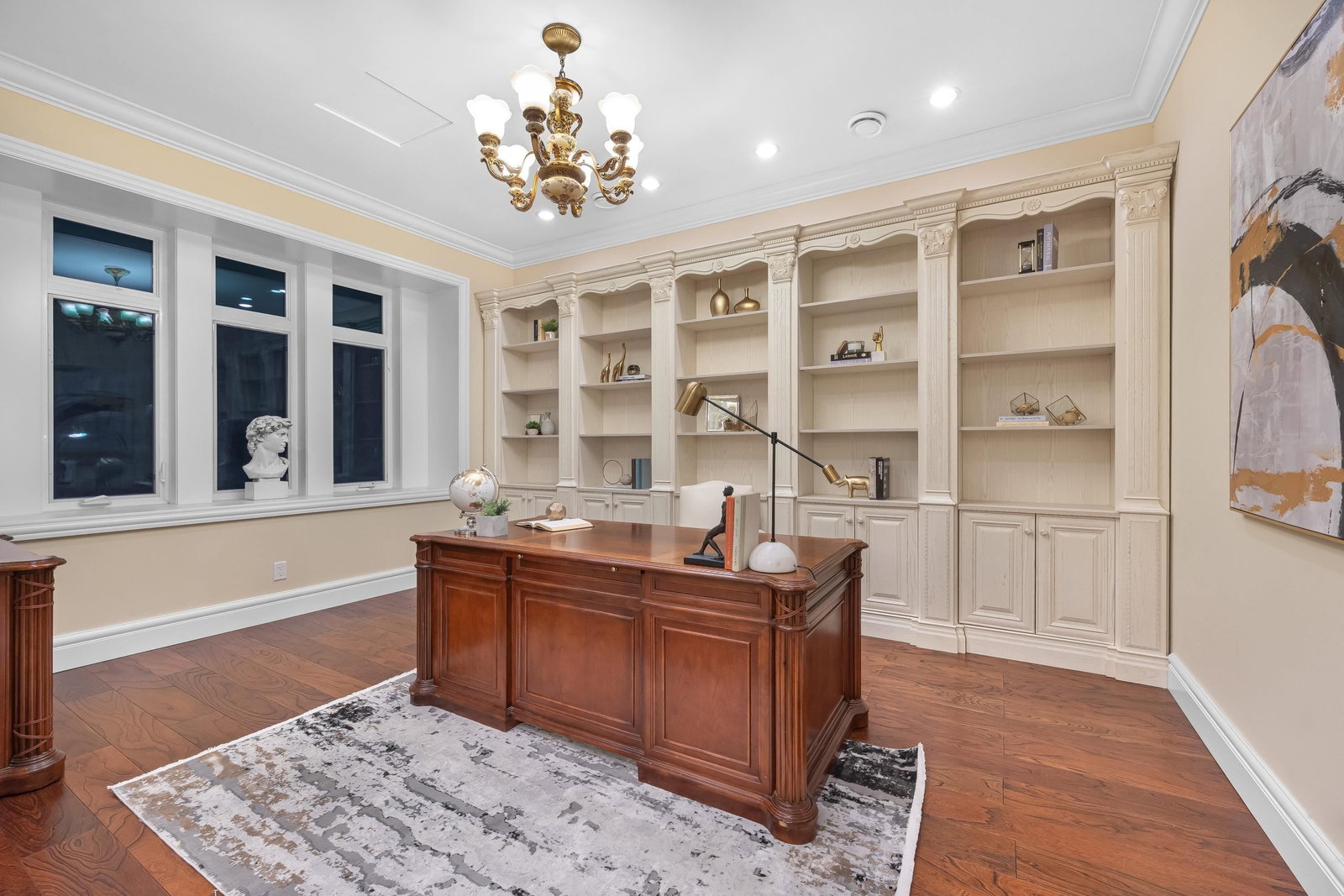 Listing Image 10