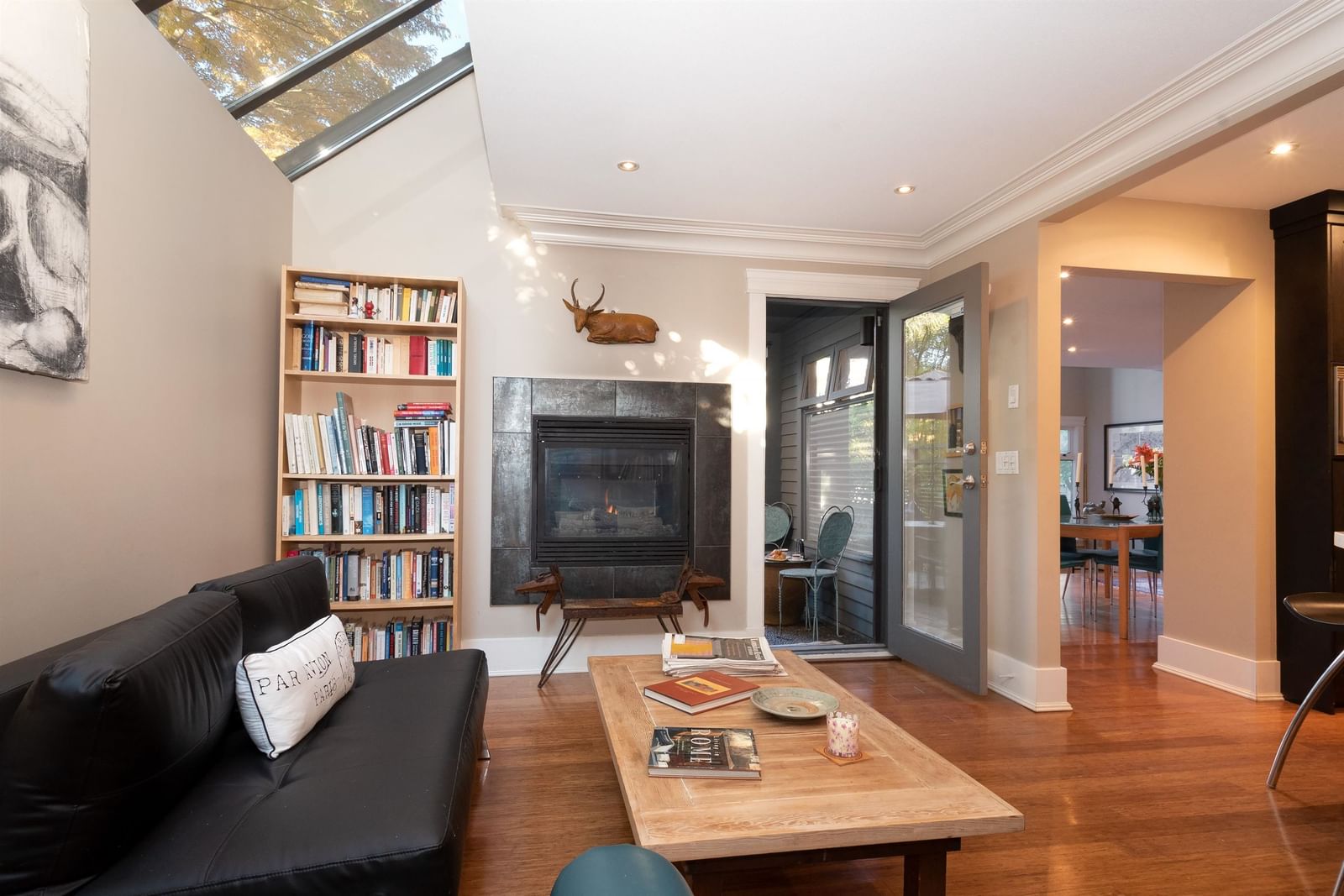 Listing Image 15
