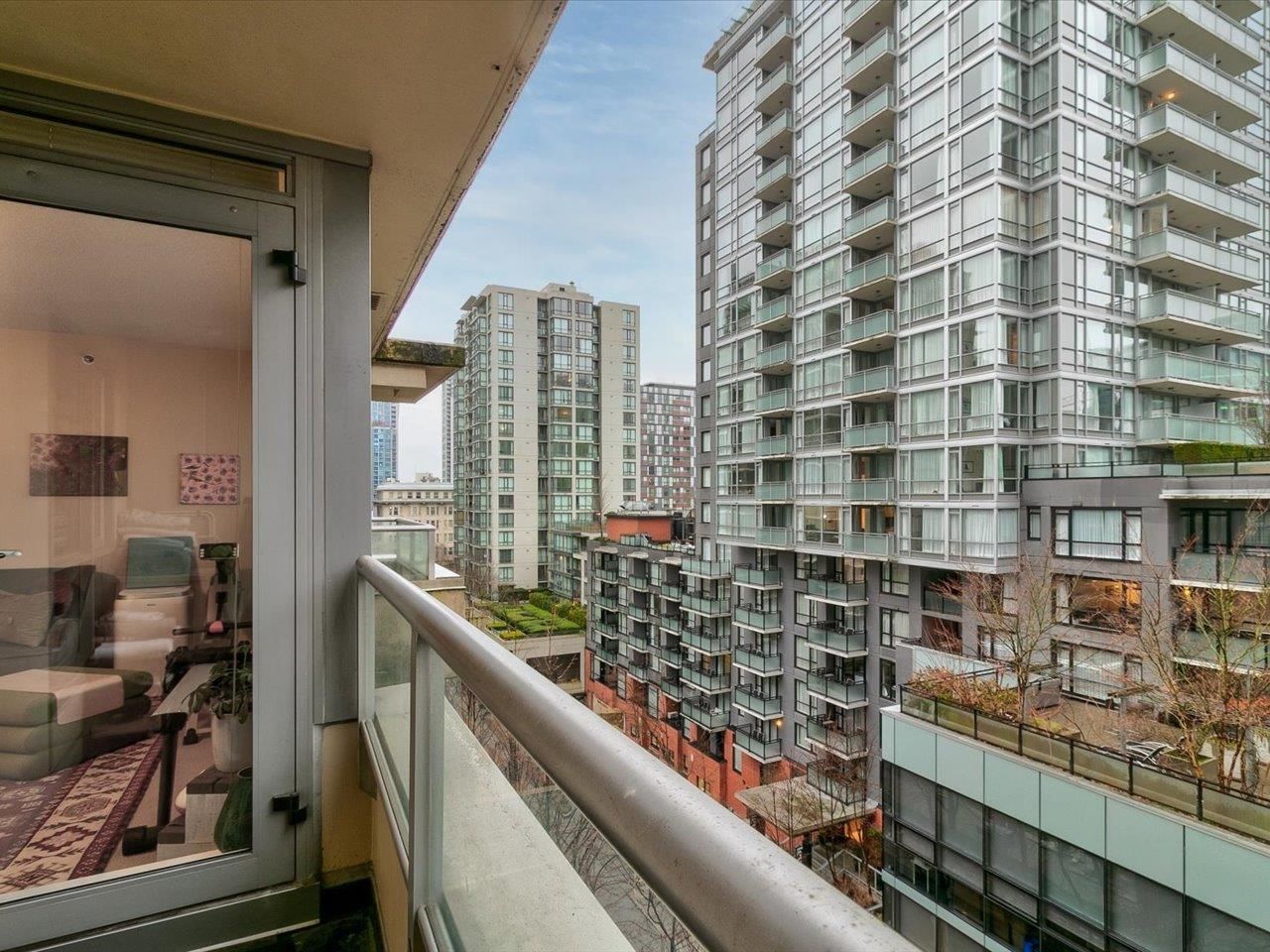 Listing Image 22