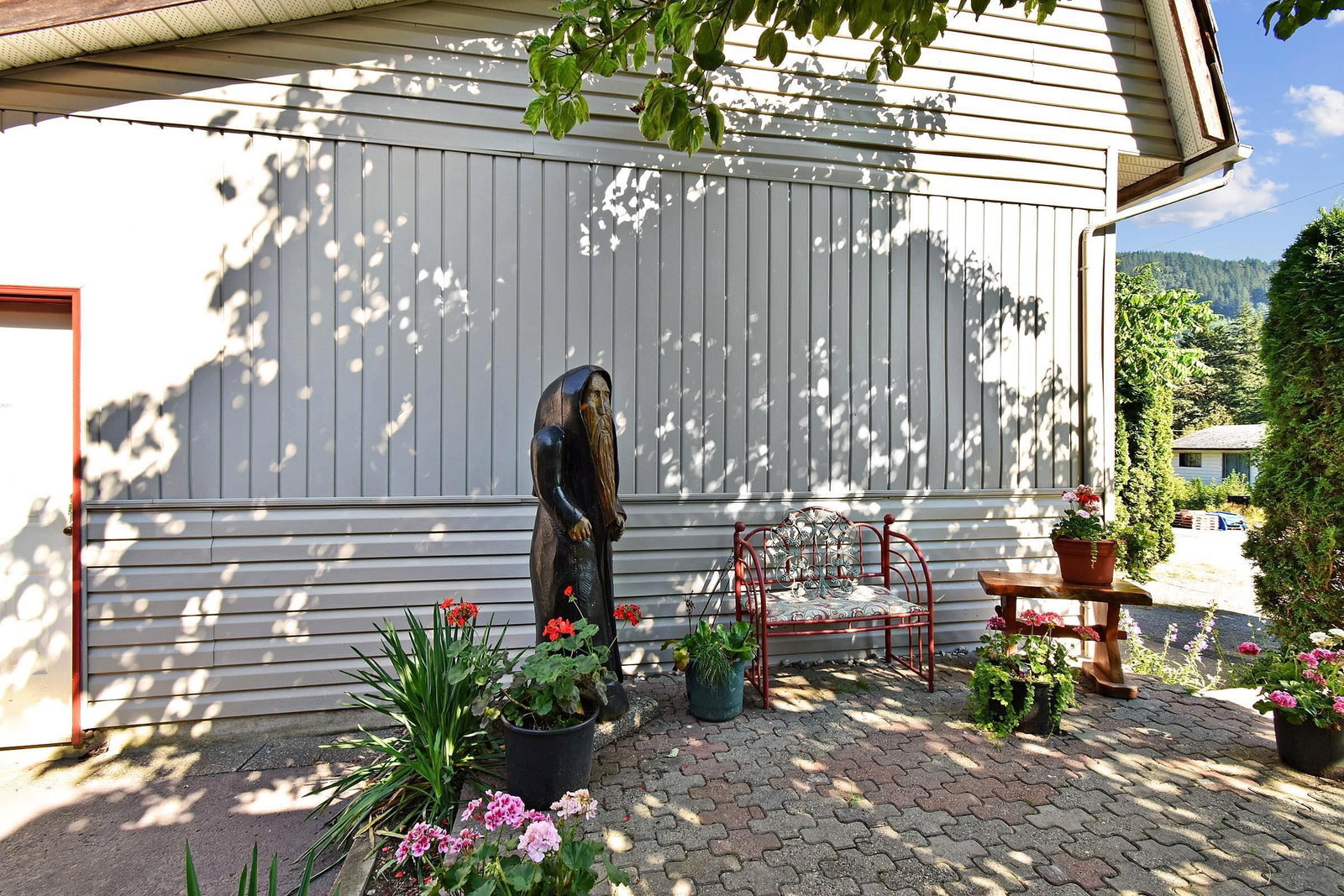 Listing Image 22
