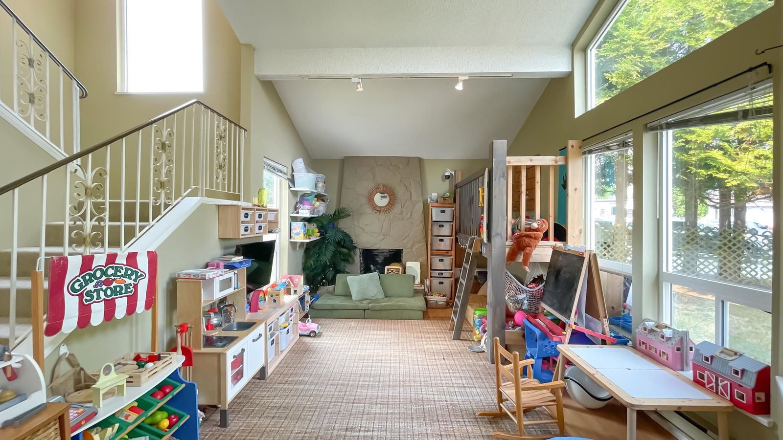 Listing Image 13