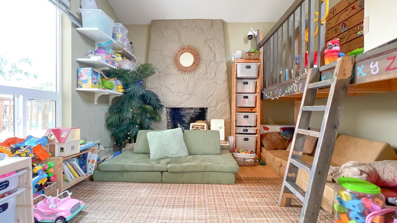 Listing Image 15