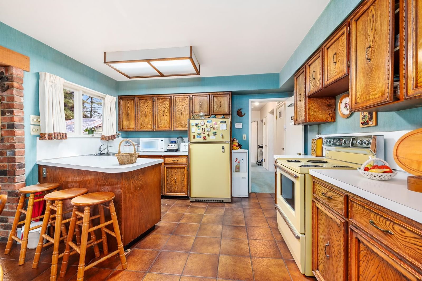 Listing Image 9