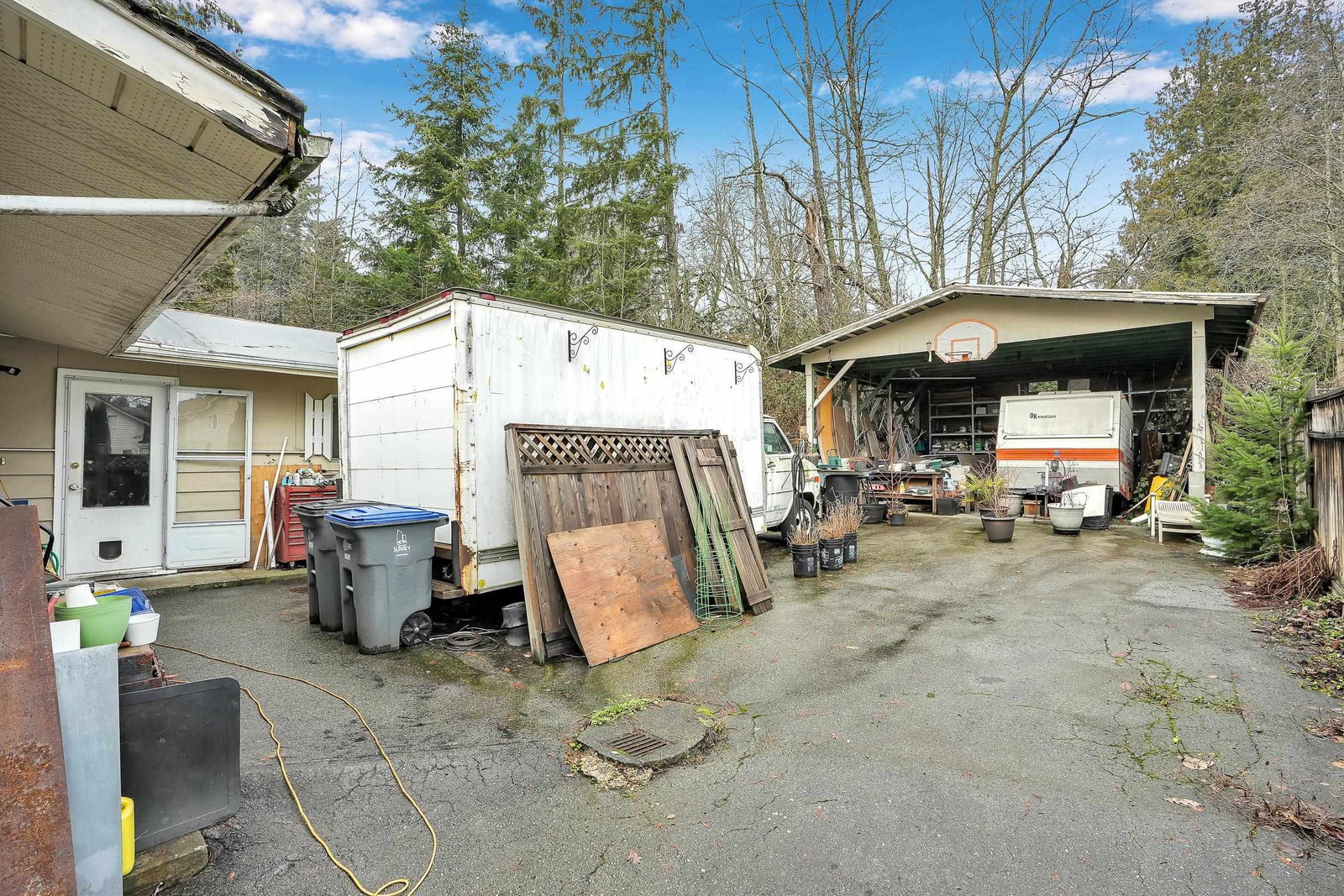 Listing Image 10