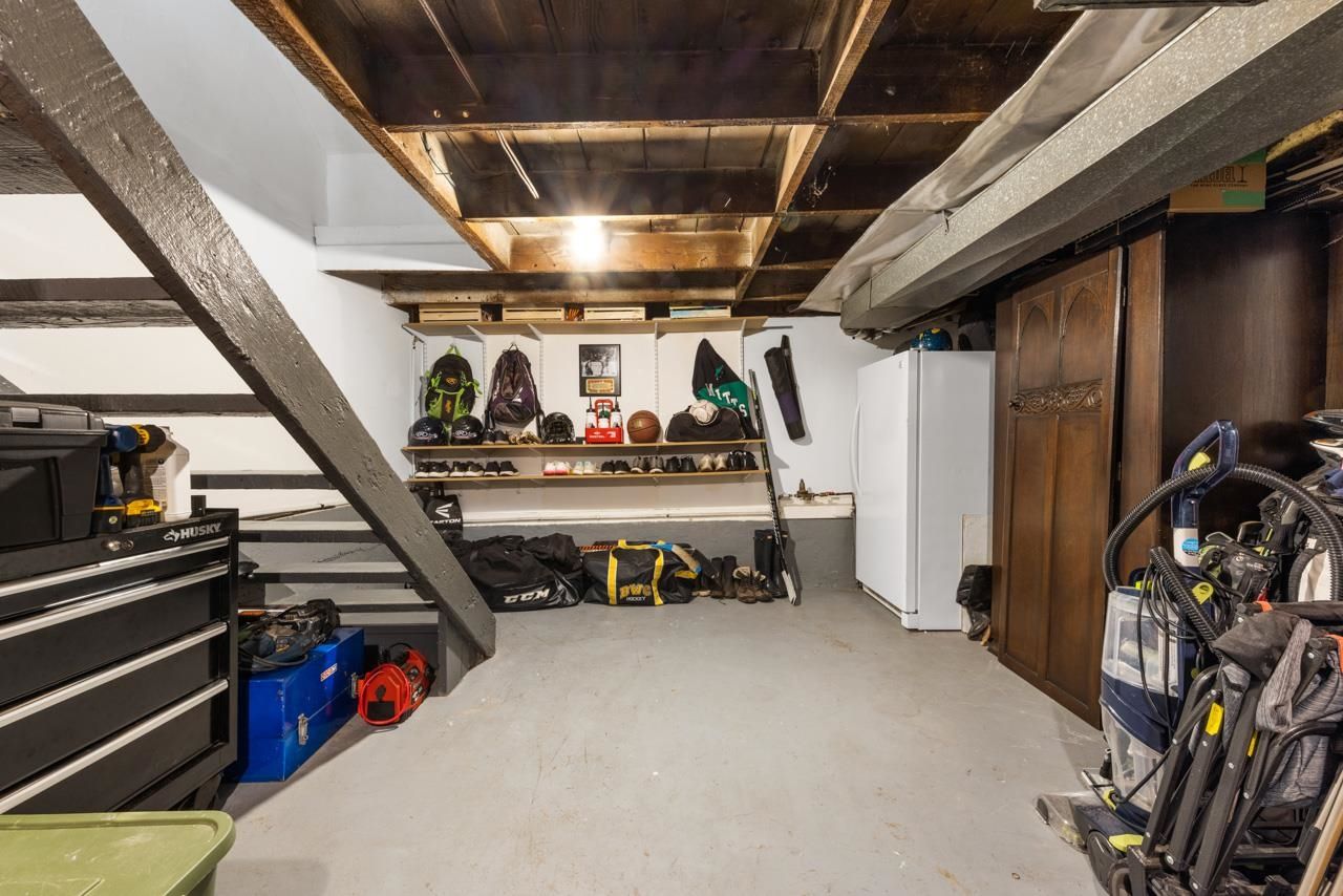 Listing Image 33