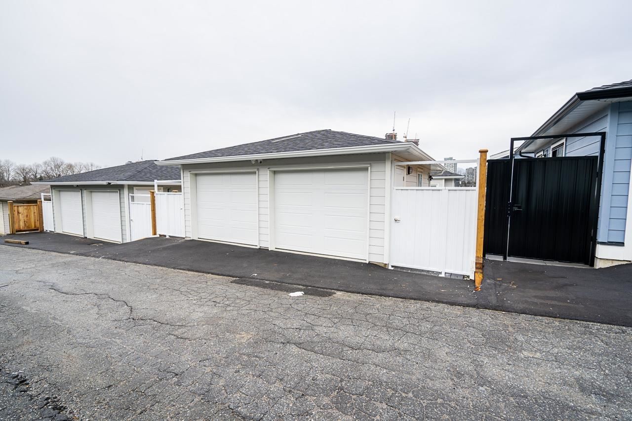Listing Image 24